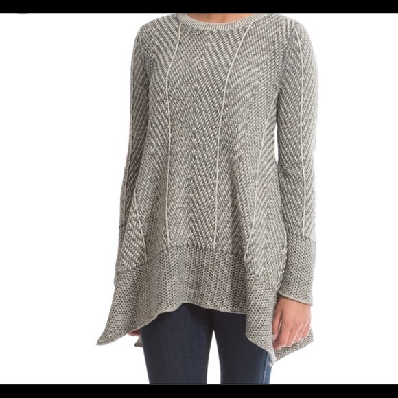 Eight Eight Eight Herringbone Tunic 